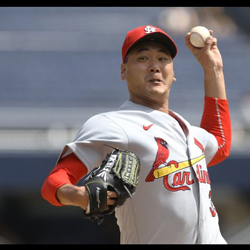 Cardinals Kim Kwang-hyun Takes Loss in His Shortest Outing This Year